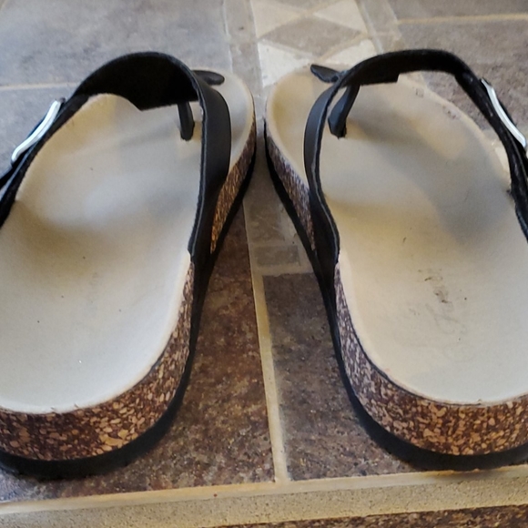 Black Slide-On Thong Sandals - Picture 8 of 8